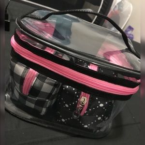 Clear Make-Up Bag (BRAND NEW)